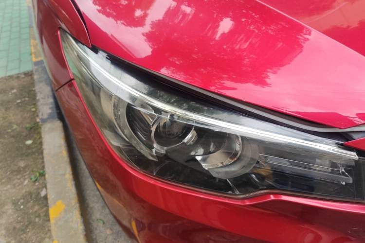Used MG ZS 2018 16T Automatic Flagship Internet Edition China V Standard Right Front Headlight