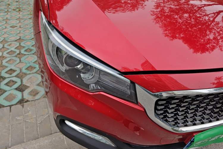 Used MG ZS 2018 1.5L Automatic Luxury Edition China V Standard Right Front Headlight