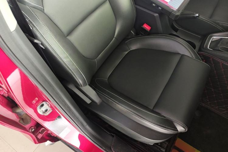 Used MG ZS 2018 1.5L Automatic Luxury Internet Edition China V Standard Right Front Seat