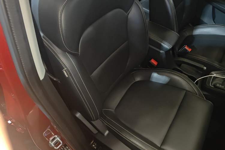 Used MG ZS 2018 1.5L Automatic Luxury Edition China V Standard Right Front Seat