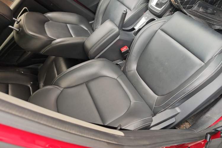 Used MG ZS 2018 1.5L Automatic Luxury Edition China V Standard Right Front Seat