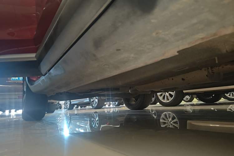 Used MG ZS 2018 1.5L Automatic Luxury Edition China V Standard Right Side Sill