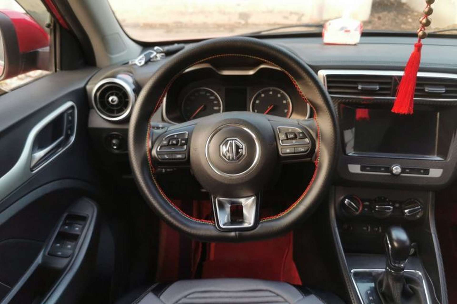 Used MG ZS 2018 1.5L Automatic Luxury Edition China V Standard Steering Wheel