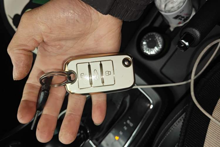 Used MG ZS 2018 1.5L Automatic Elite Edition China V Standard Vehicle Key