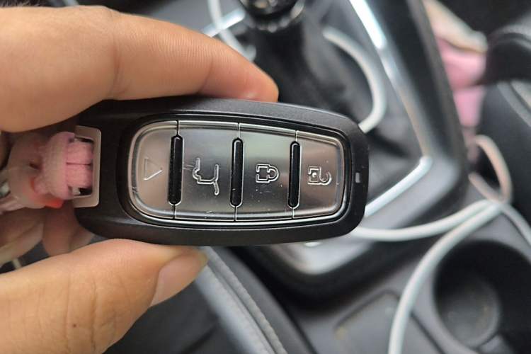 Used MG ZS 2018 1.5L Automatic Luxury Edition China V Standard Vehicle Key