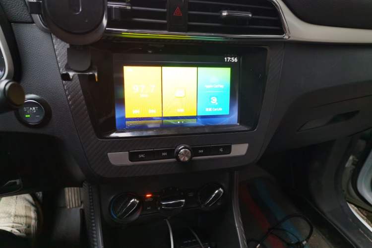 Used MG ZS 2018 1.5L Automatic Luxury Edition China V Standard Audio And AC Panel