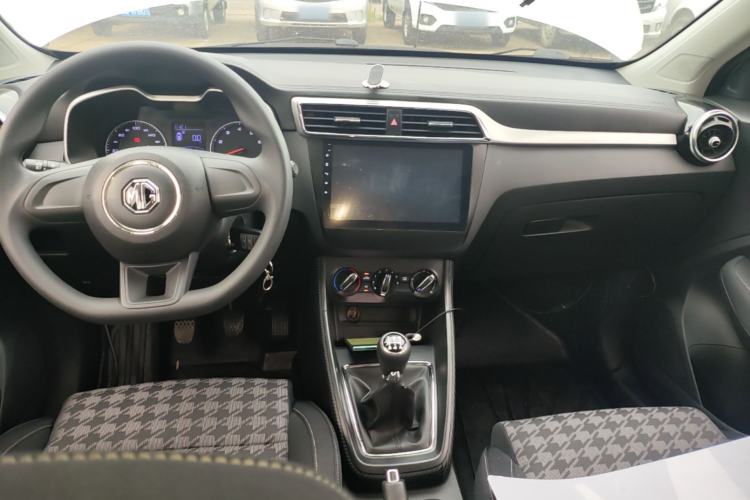 Used MG ZS 2018 1.5L Manual Fashion Edition China V-standard Center Console