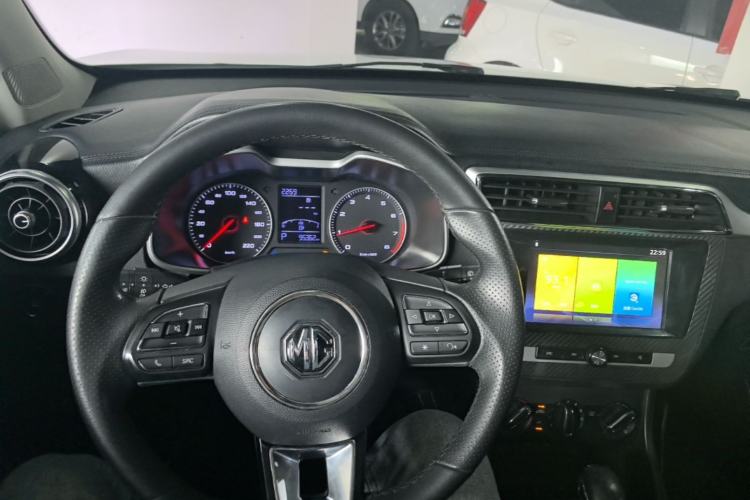 Used MG ZS 2018 1.5L Automatic Luxury Edition China V Standard Center Console