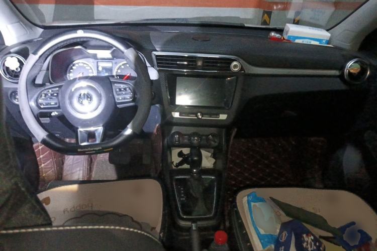 Used MG ZS 2018 1.5L Automatic Luxury Edition China V Standard Center Console