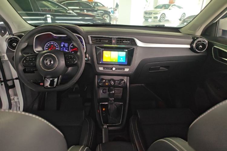 Used MG ZS 2018 1.5L Automatic Luxury Edition China V Standard Center Console