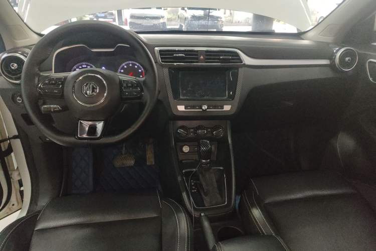 Used MG ZS 2018 1.5L Automatic Luxury Edition China V Standard Center Console