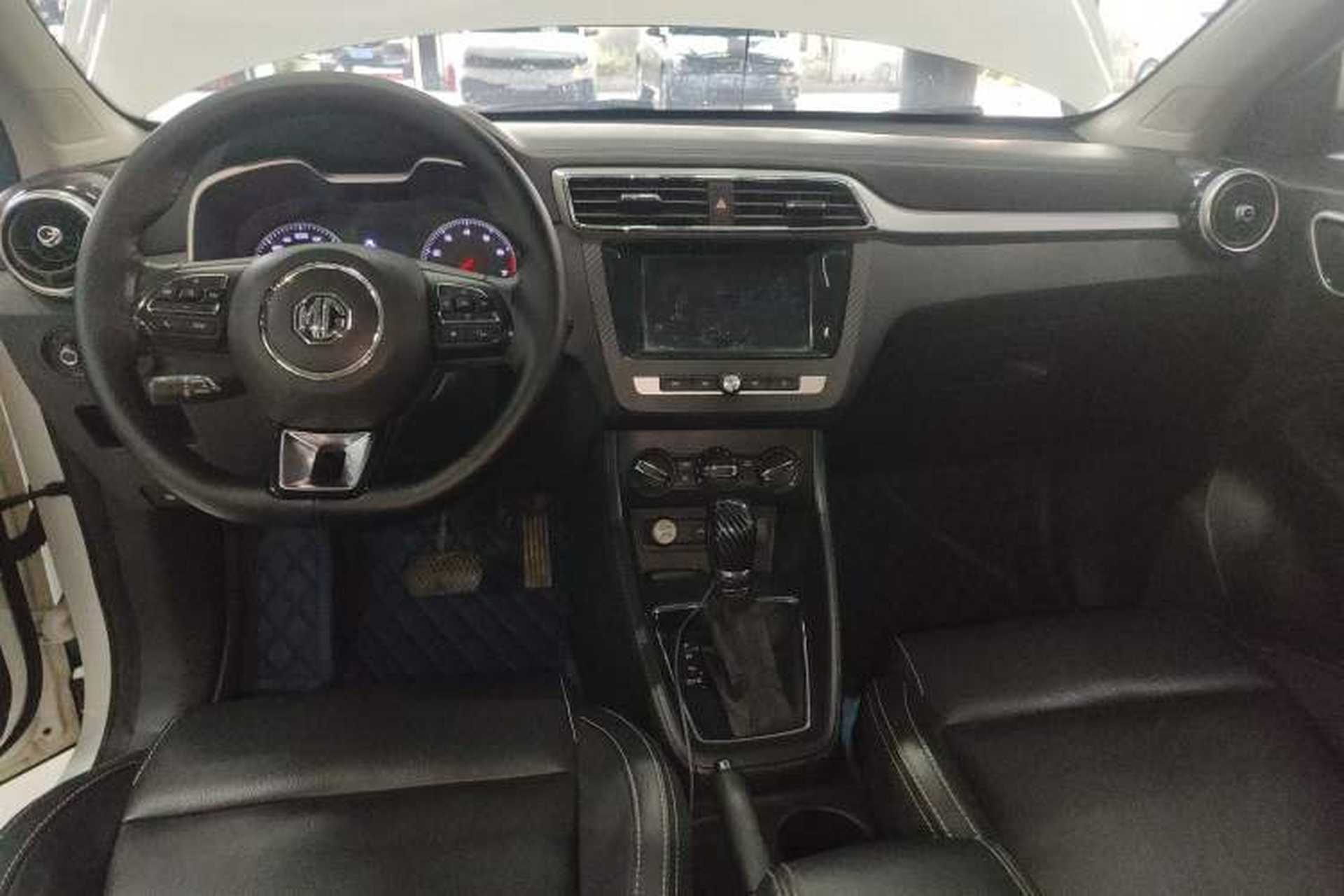 Used MG ZS 2018 1.5L Automatic Luxury Edition China V Standard Center Console