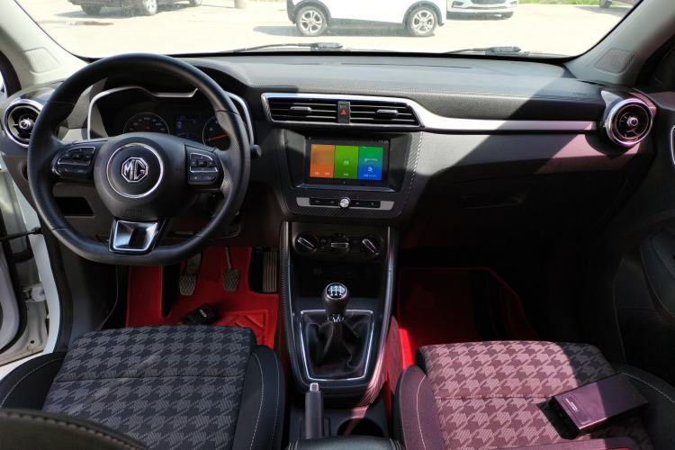 Used MG ZS 2018 1.5L Manual Comfort Edition China V Standard Center Console