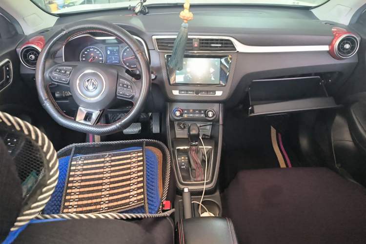 Used MG ZS 2018 16T Automatic Flagship Internet Edition China V Standard Center Console