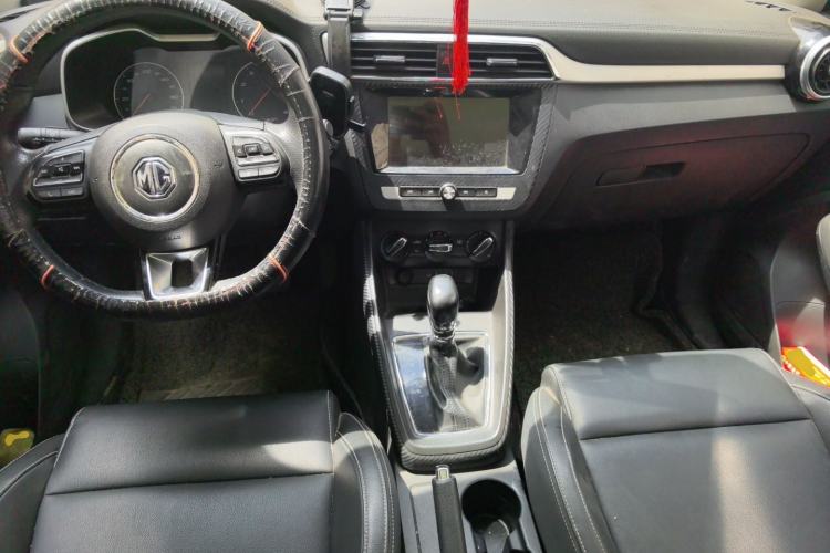 Used MG ZS 2018 1.5L Automatic Luxury Edition China V Standard Center Console