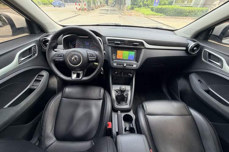 Used MG ZS 2018 1.5L Manual Comfort Edition China V Standard Center Console