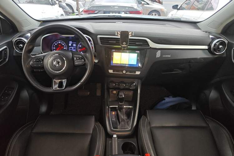 Used MG ZS 2018 1.5L Automatic Luxury Edition China V Standard Center Console