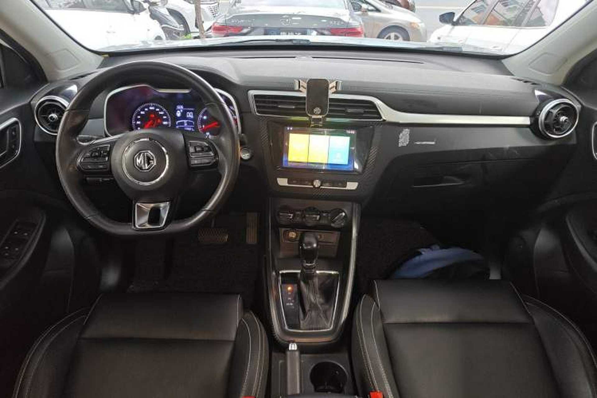 Used MG ZS 2018 1.5L Automatic Luxury Edition China V Standard Center Console