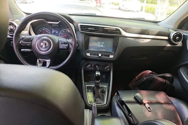 Used MG ZS 2018 1.5L Automatic Luxury Edition China V Standard Center Console
