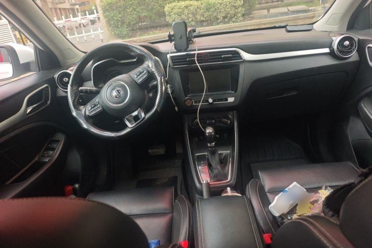 Used MG ZS 2018 1.5L Automatic Luxury Edition China V Standard Center Console