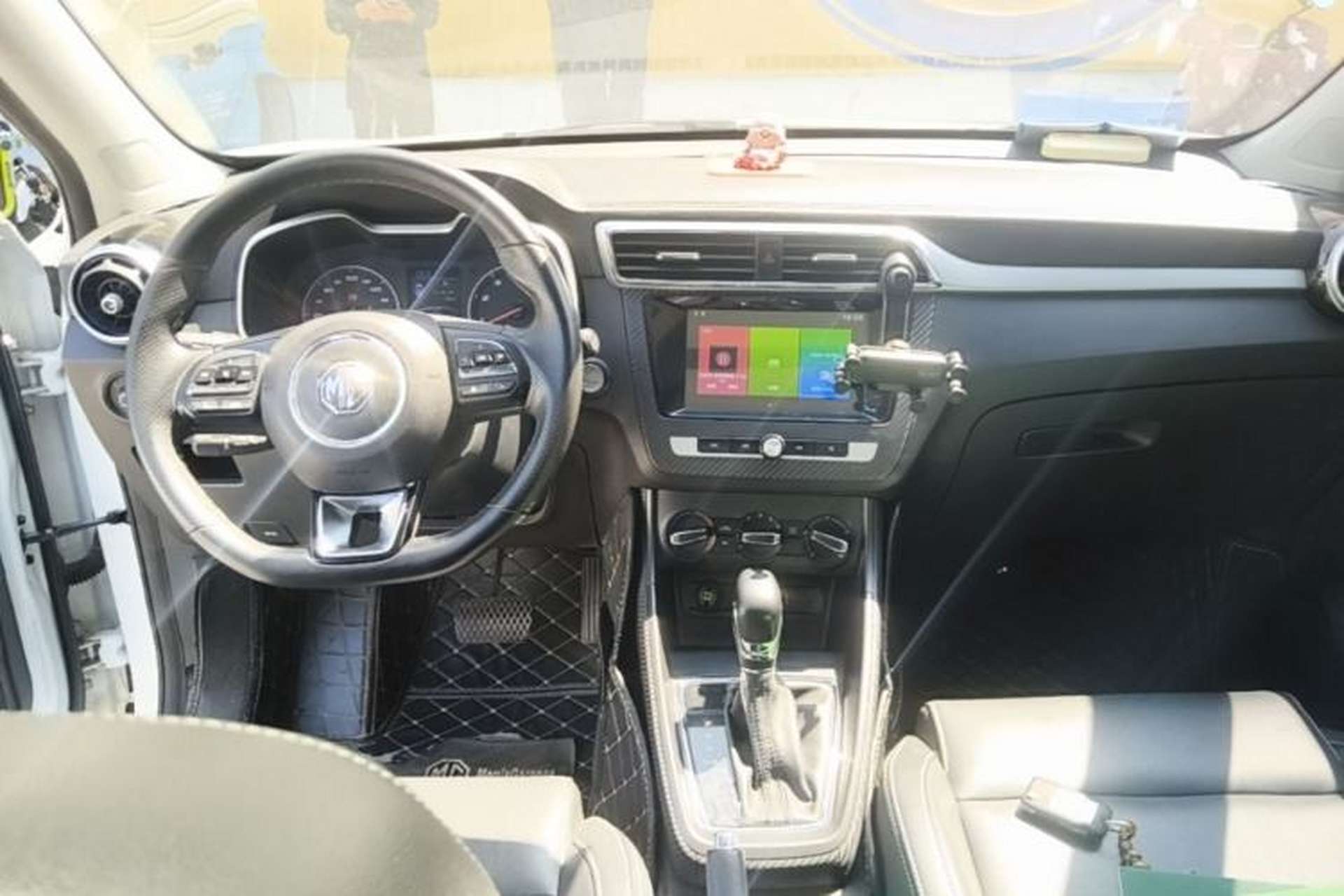 Used MG ZS 2018 1.5L Automatic Luxury Edition China V Standard Center Console