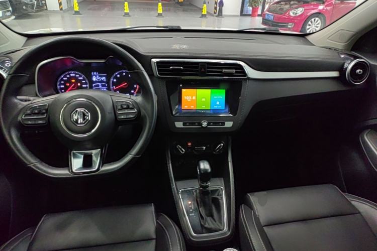 Used MG ZS 2018 1.5L Automatic Luxury Edition China V Standard Center Console
