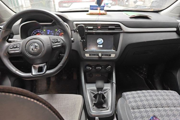 Used MG ZS 2018 1.5L Manual Comfort Edition China V Standard Center Console