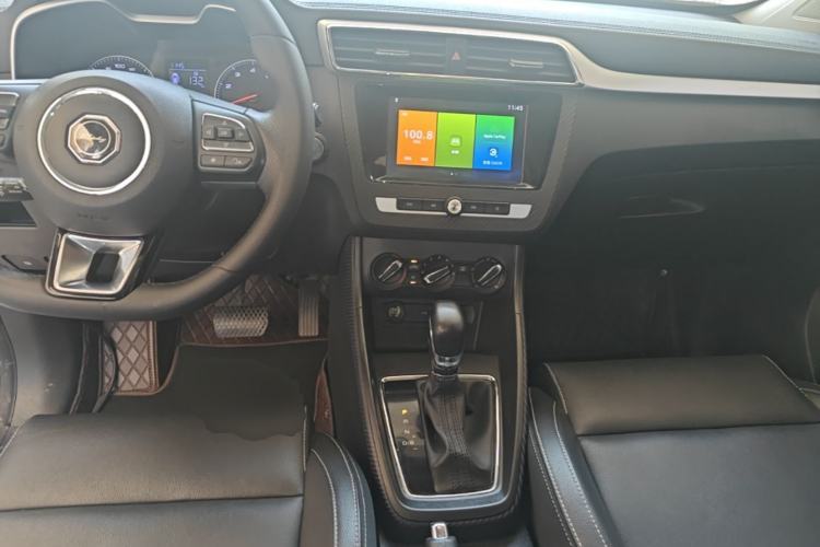 Used MG ZS 2018 1.5L Automatic Luxury Edition China V Standard Center Console