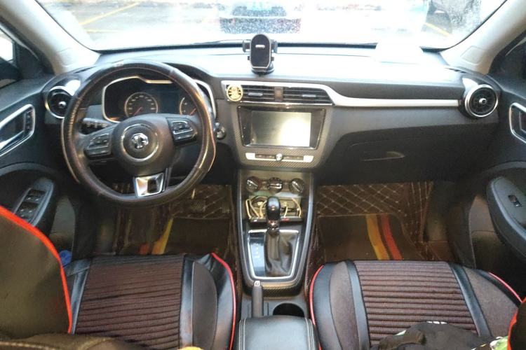 Used MG ZS 2018 1.5L Automatic Luxury Edition China V Standard Center Console