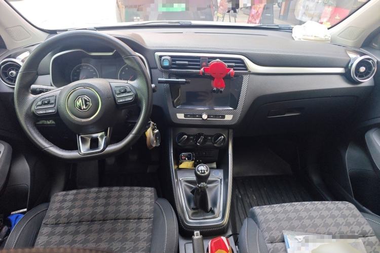 Used MG ZS 2018 1.5L Manual Comfort Edition China V Standard Center Console