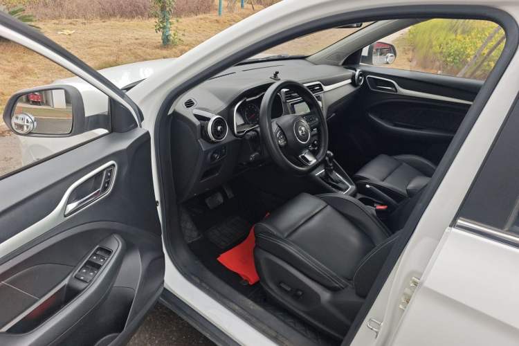 Used MG ZS 2018 1.5L Automatic Luxury Edition China V Standard Driver Seat