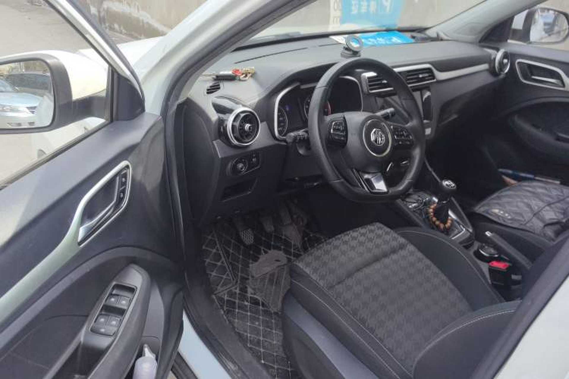 Used MG ZS 2018 1.5L Manual 65-inch Giant-Screen Sunroof Version China V Standard Driver Seat