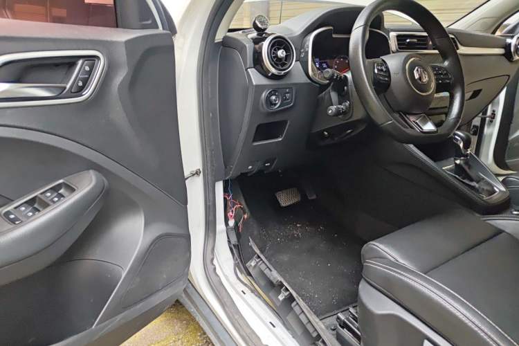 Used MG ZS 2018 1.5L Automatic Elite Edition China V Standard Driver Seat