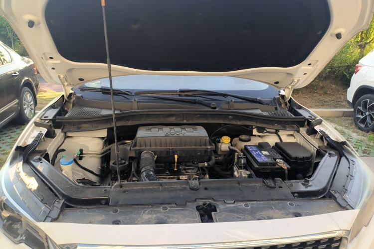 Used MG ZS 2018 1.5L Automatic Luxury Edition China V Standard Engine Bay