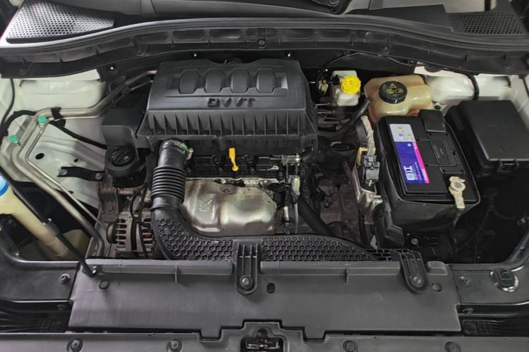 Used MG ZS 2018 1.5L Automatic Luxury Edition China V Standard Engine Bay