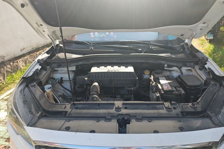Used MG ZS 2018 1.5L Manual Luxury Version China V Standard Engine Bay