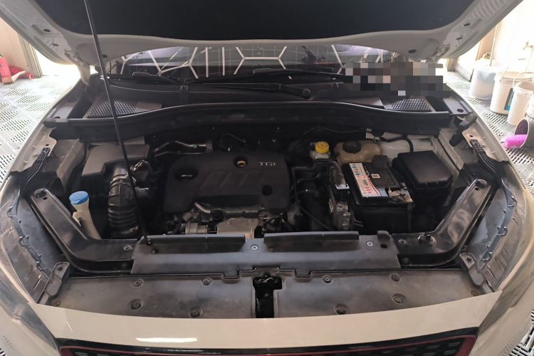Used MG ZS 2018 16T Automatic Flagship Internet Edition China V Standard Engine Bay