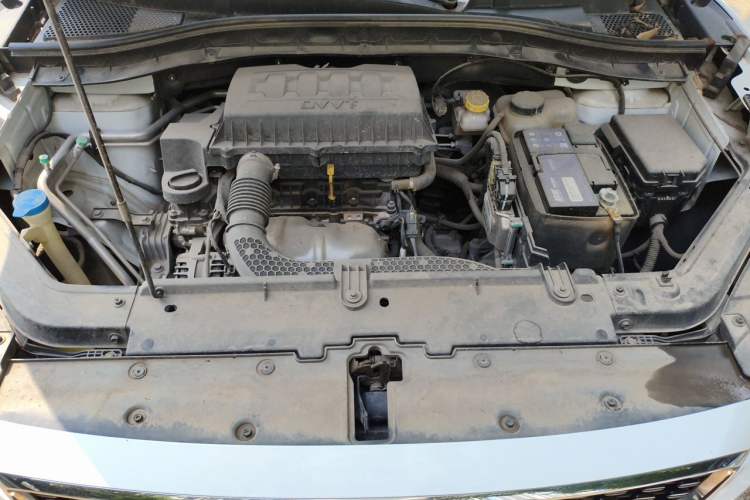 Used MG ZS 2018 1.5L Automatic Luxury Edition China V Standard Engine Bay
