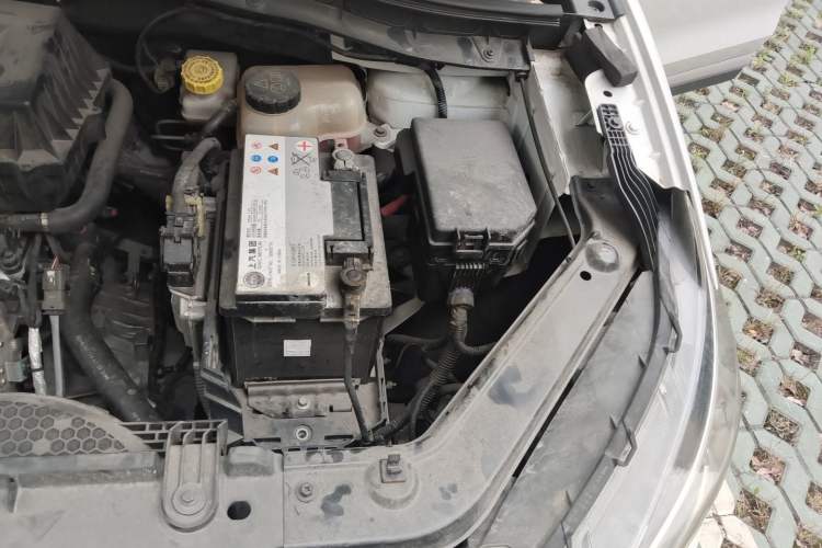 Used MG ZS 2018 1.5L Automatic Luxury Edition China V Standard Engine Bay Left