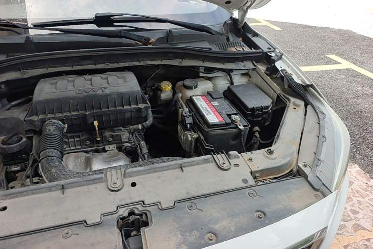 Used MG ZS 2018 1.5L Automatic Luxury Edition China V Standard Engine Bay Left