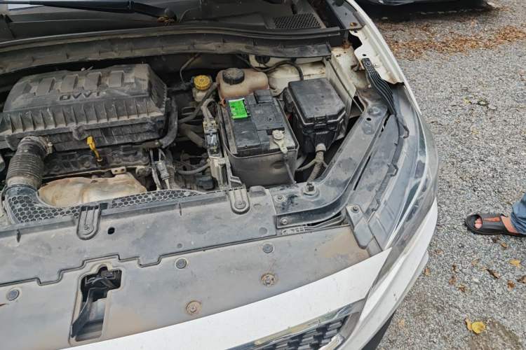 Used MG ZS 2018 1.5L Manual Luxury Version China V Standard Engine Bay Left
