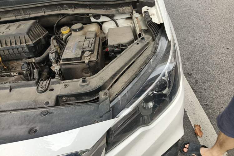 Used MG ZS 2018 1.5L Automatic Luxury Edition China V Standard Engine Bay Left