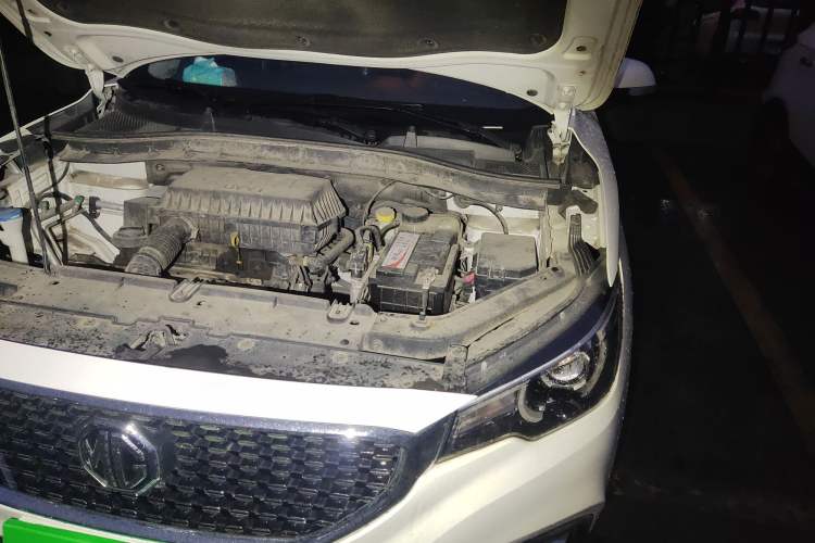 Used MG ZS 2018 1.5L Automatic Luxury Edition China V Standard Engine Bay Left