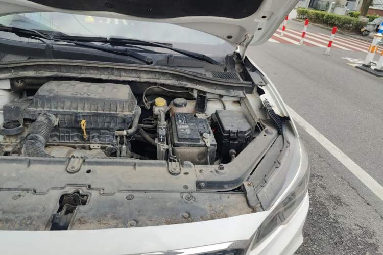 Used MG ZS 2018 1.5L Automatic Luxury Edition China V Standard Engine Bay Left