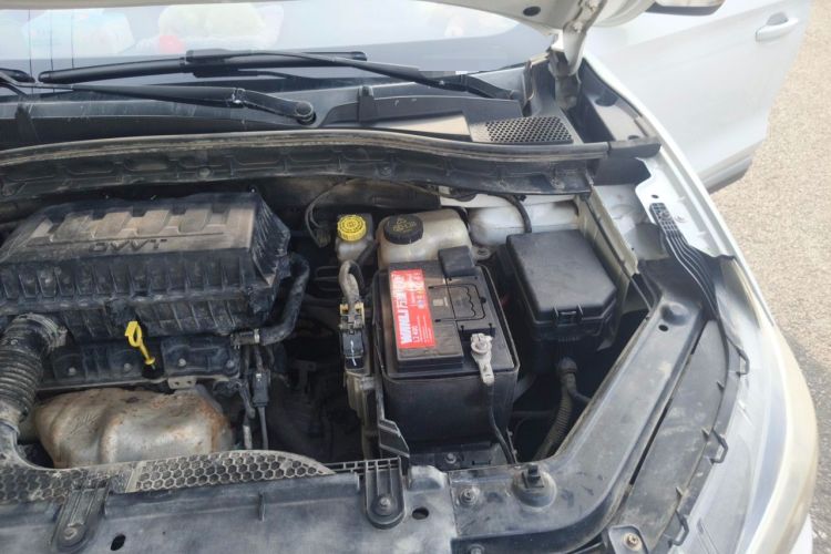 Used MG ZS 2018 1.5L Automatic Elite Edition China V Standard Engine Bay Left