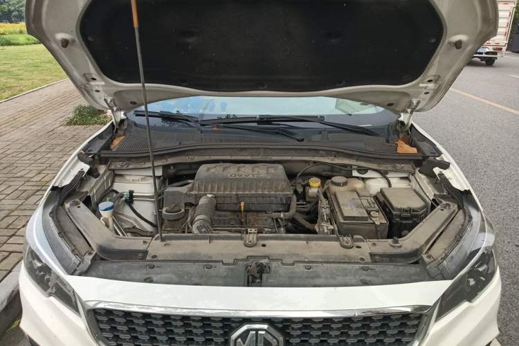 Used MG ZS 2018 1.5L Automatic Luxury Edition China V Standard Engine Bay