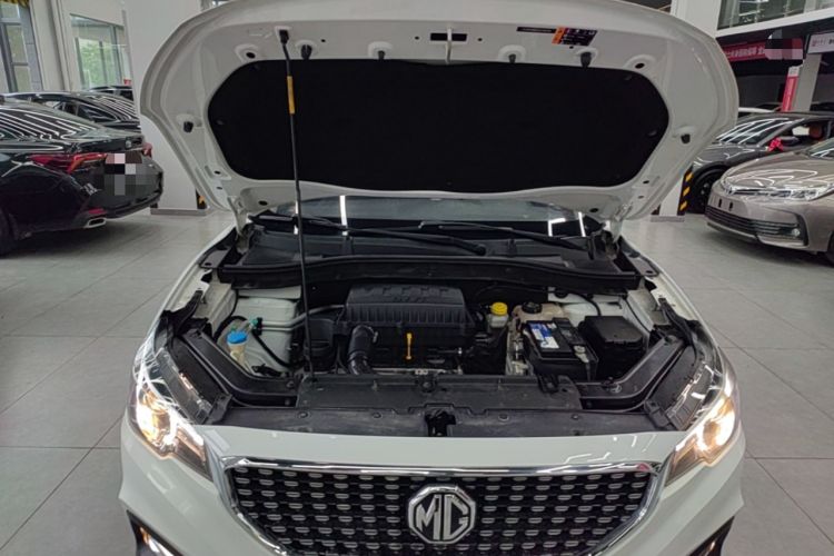 Used MG ZS 2018 1.5L Automatic Luxury Edition China V Standard Engine Bay