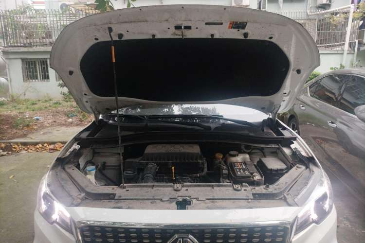 Used MG ZS 2018 1.5L Automatic Luxury Edition China V Standard Engine Bay