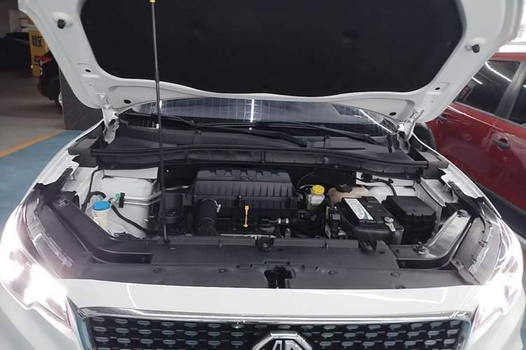 Used MG ZS 2018 1.5L Automatic Luxury Edition China V Standard Engine Bay