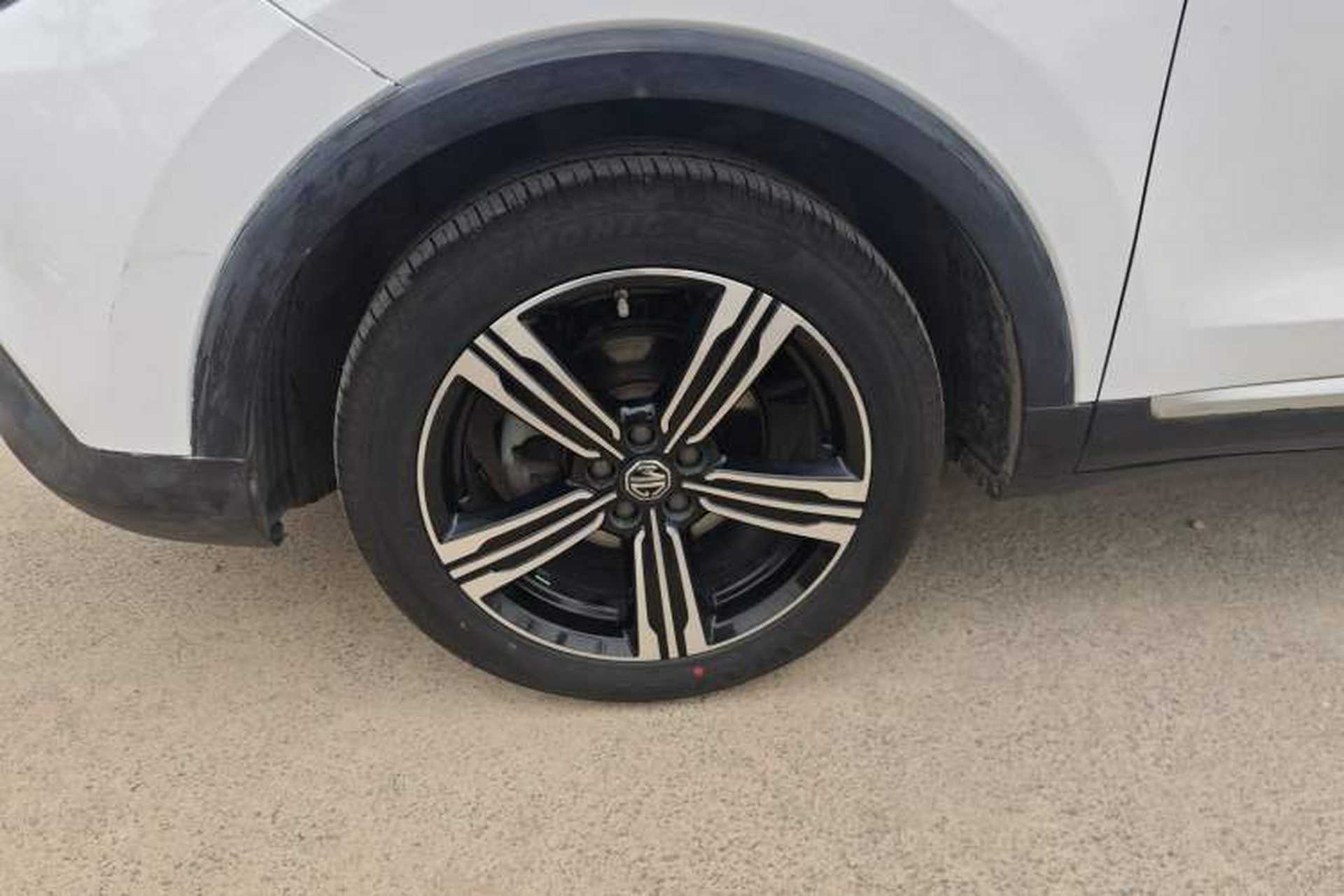 Used MG ZS 2018 1.5L Automatic Luxury Edition China V Standard Exterior 3